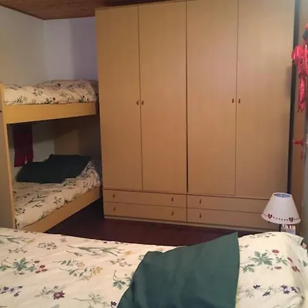 Dom wakacyjny Ampio Giardino Adiacente Piste Sci 4/6 Posti Letto